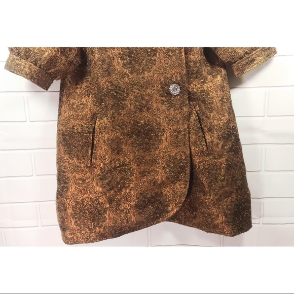 Chelsea & Theodore Shiny Short Sleeve Jacket Coat - Picture 3 of 8